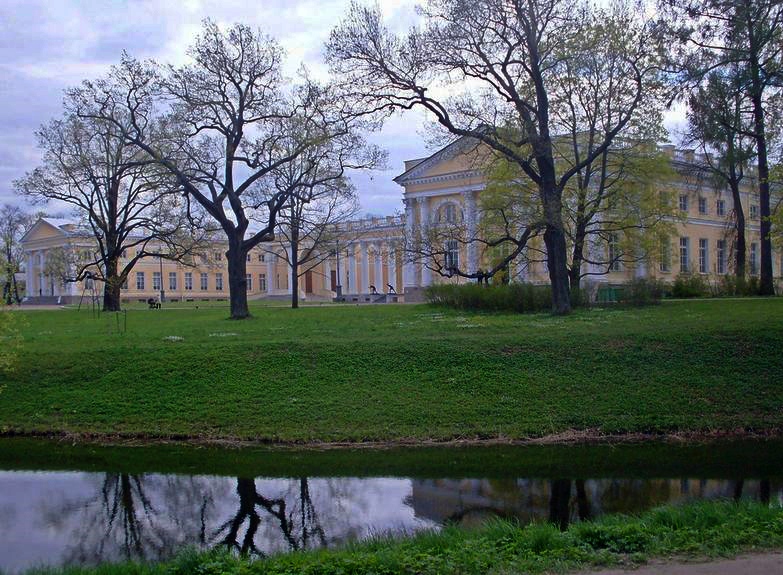 Александровский дворец в г. Пушкине